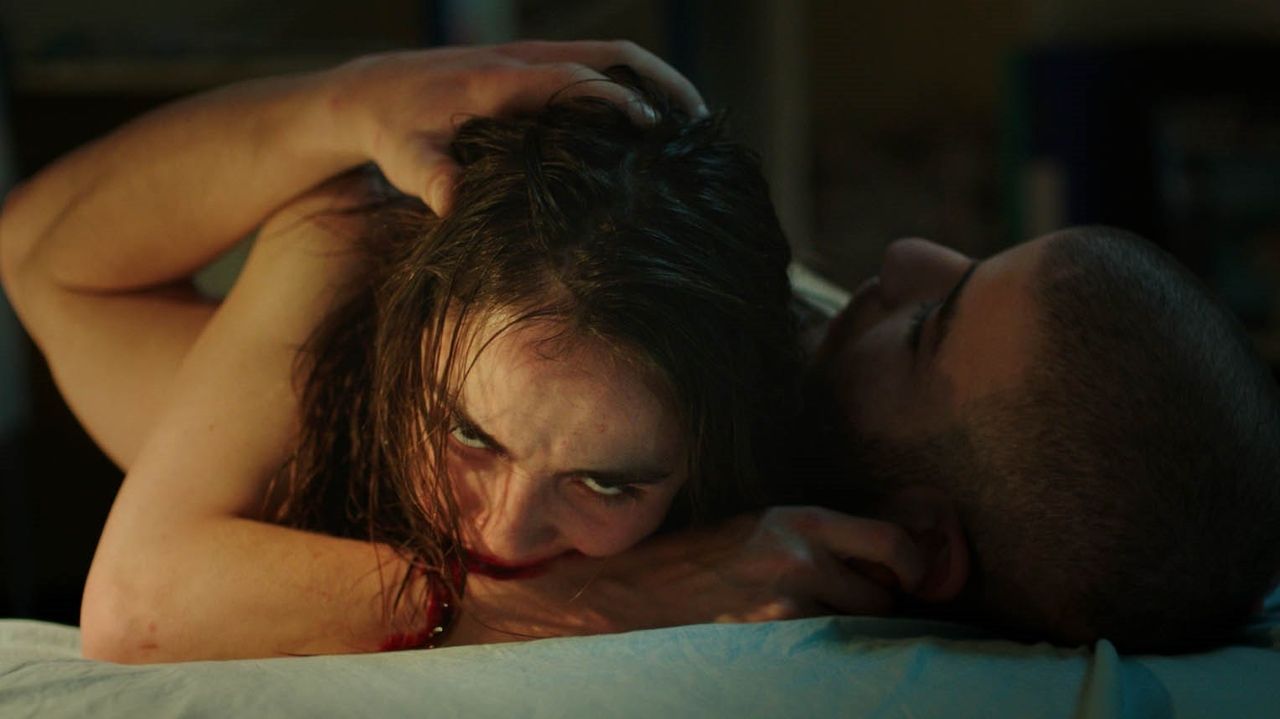 Сырое (фильм, 2016)