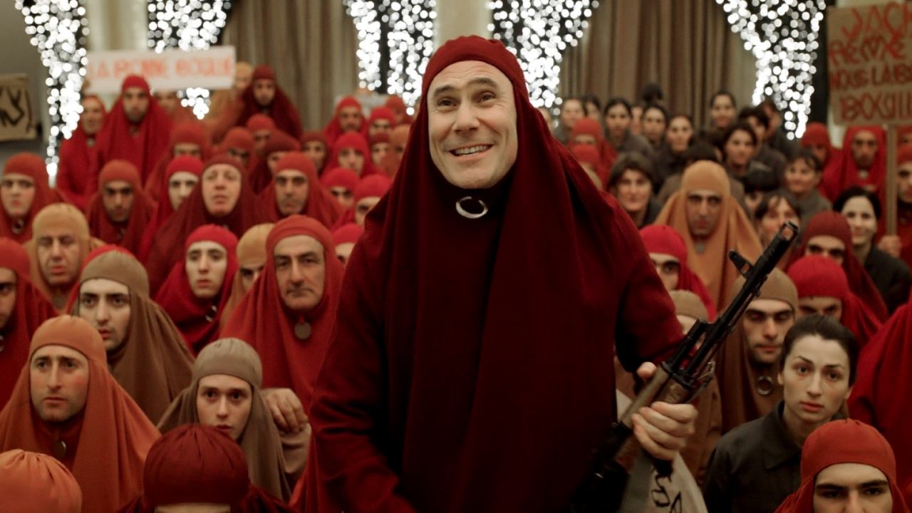 Джеки в царстве женщин (фильм, 2013)