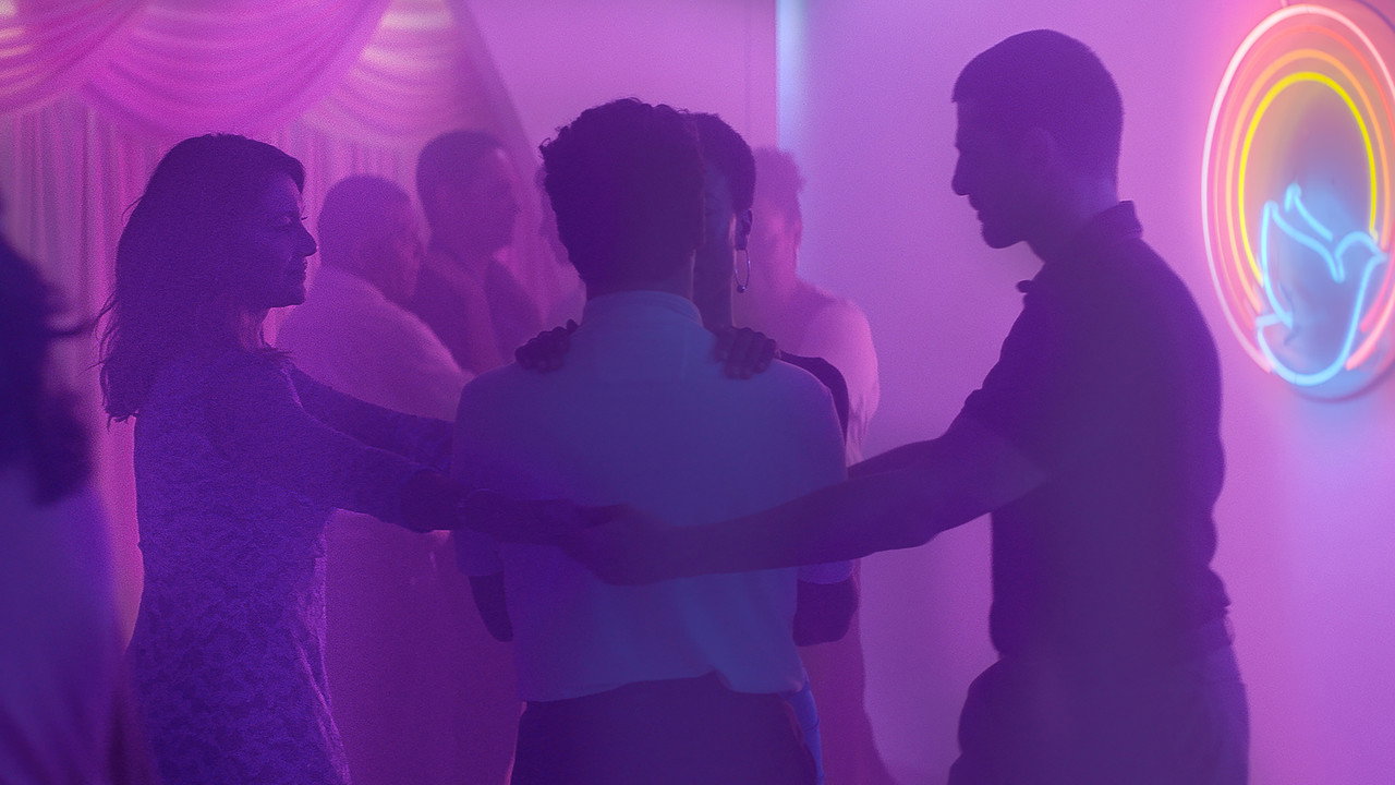 Божественная любовь (фильм, 2019)