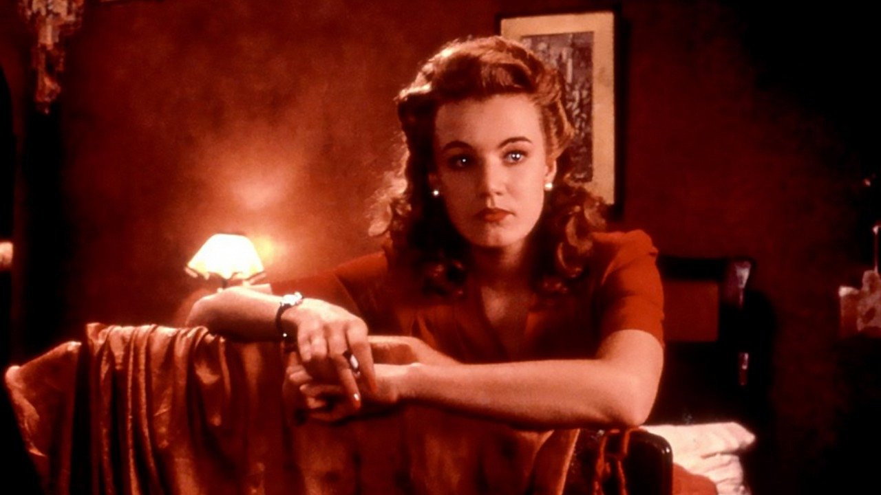 Чикаго Джо и стриптизерша (фильм, 1990)