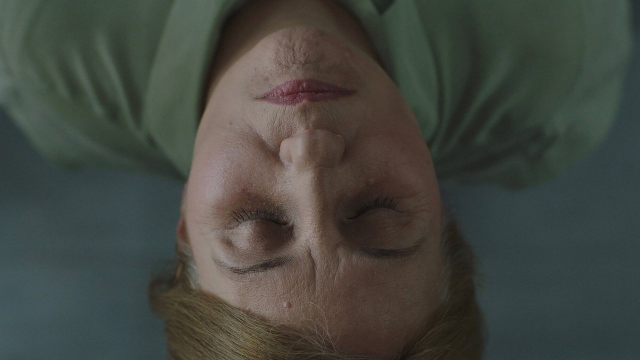 Вера мечтает о море (фильм, 2021)