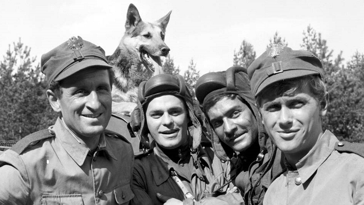 Четыре танкиста и собака (сериал, 1966)