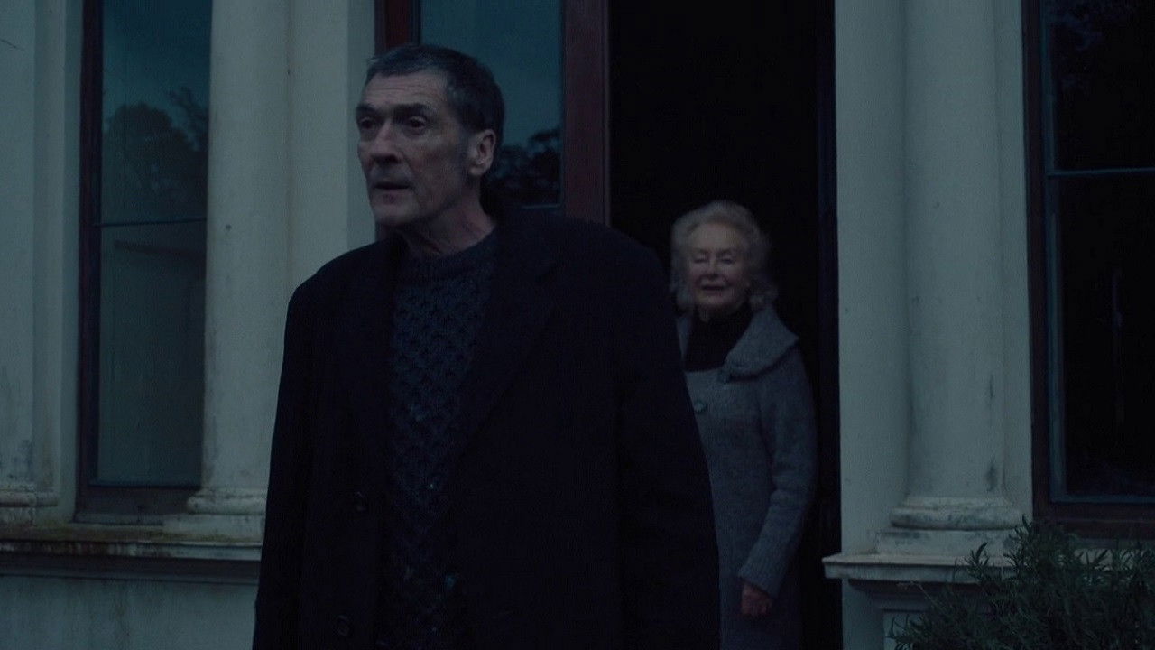 Не выходи из дома (фильм, 2018)